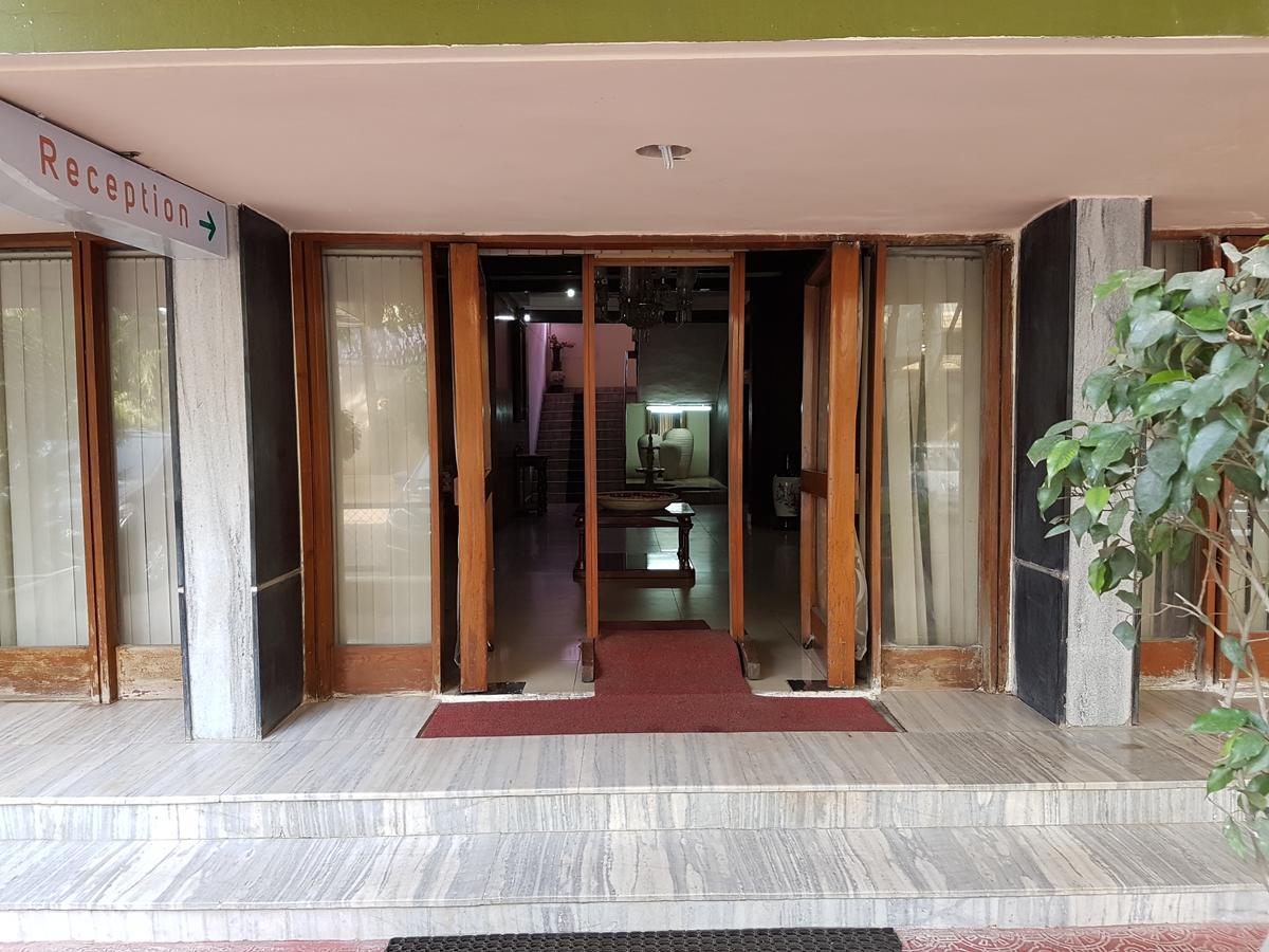 Hotel Siddhartha Хидерабад Екстериор снимка